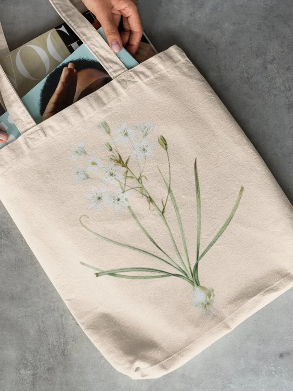 Star-Of-Bethlehem Vintage Floral Print Graphic Canvas Tote Bag